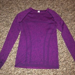 Ivivva Long Sleeved shirt